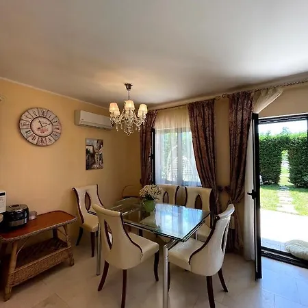 Apartment Deluxe Lastva Budva